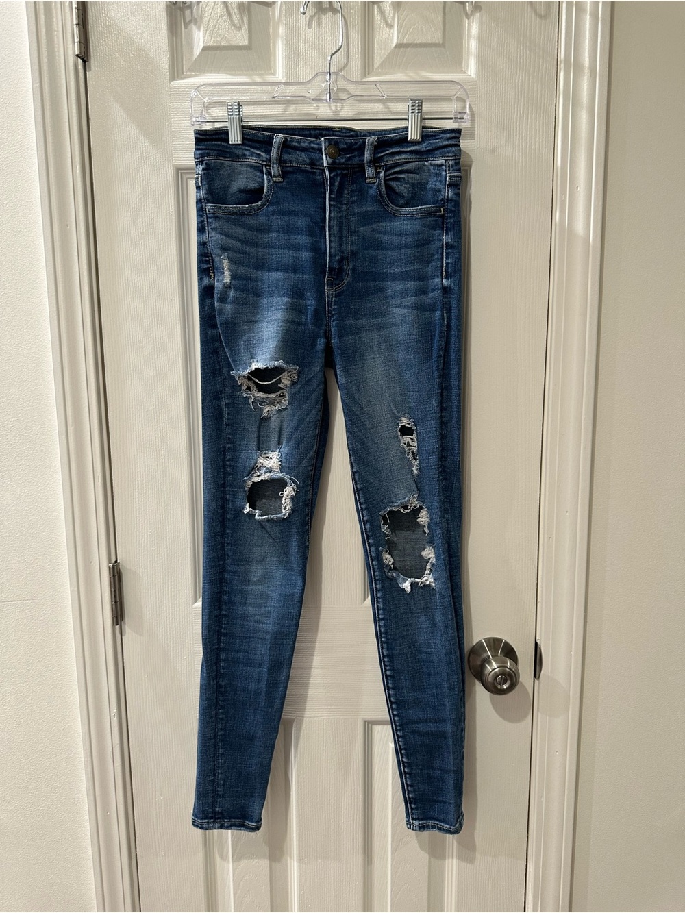 American Eagle Outfitters Distressed Dark Blue Skinny Jeans